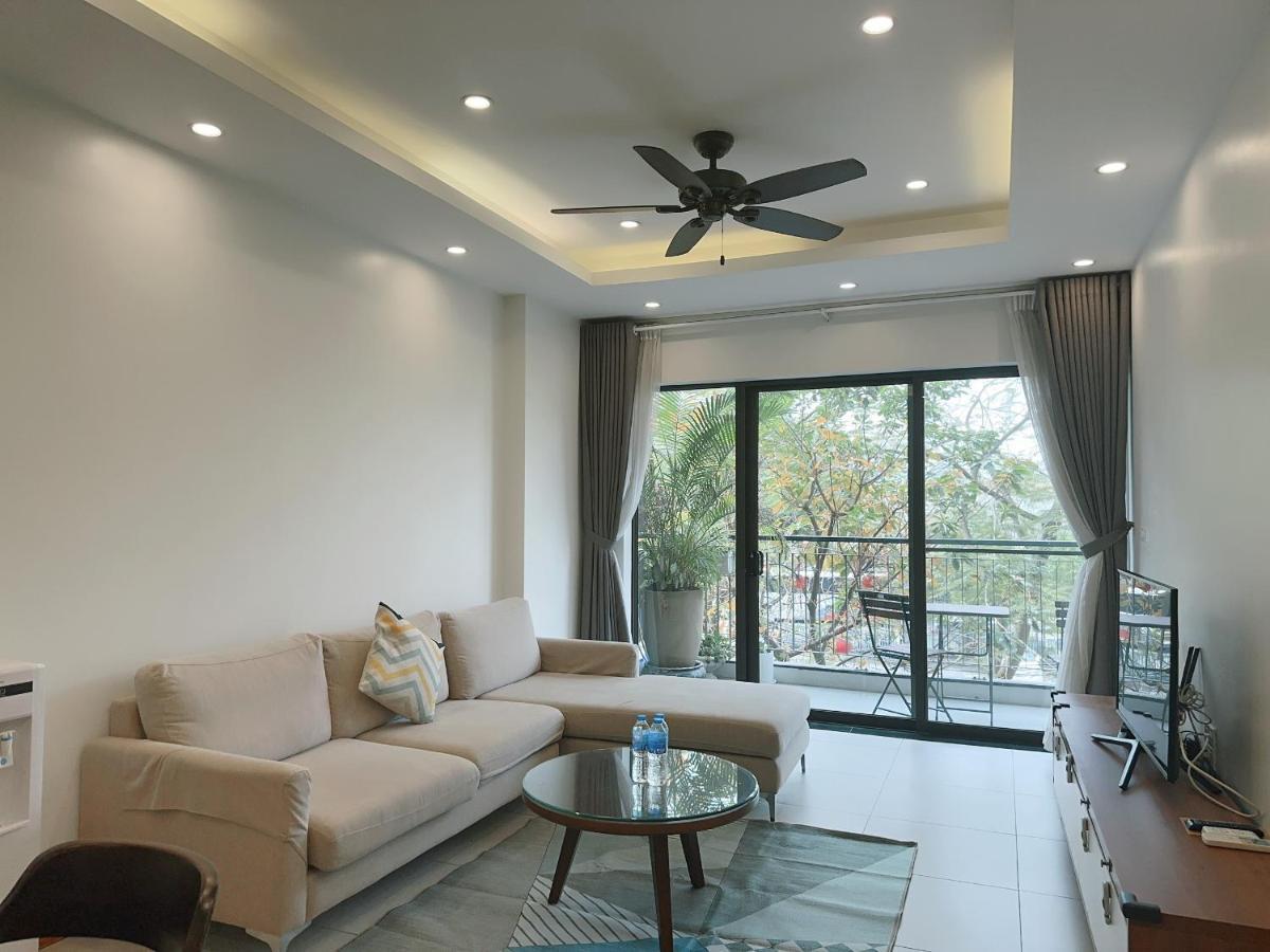 Luxe Paradise Trinh Cong Son Hanoï